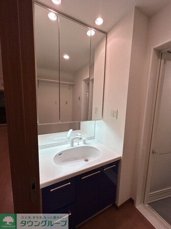 ロイヤルパークス新田の物件内観写真